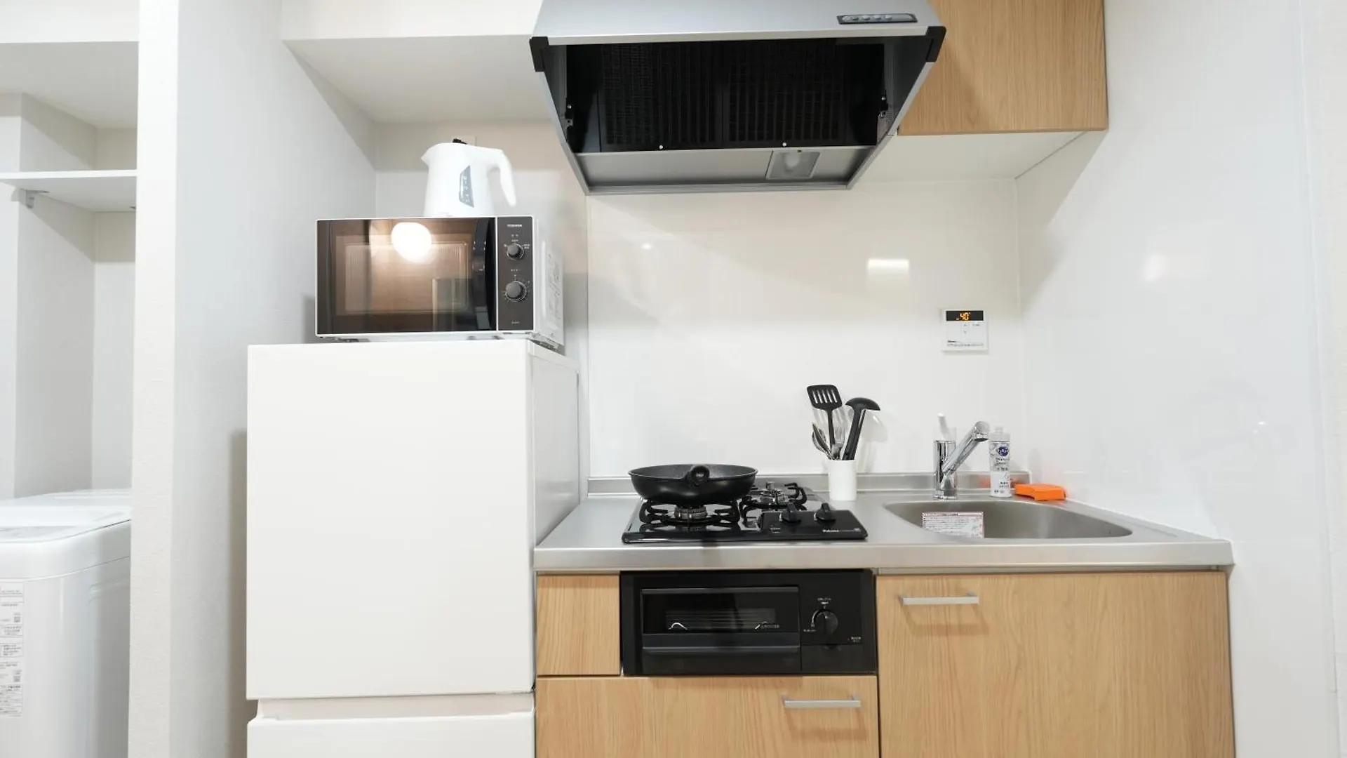 Central Higashinakano Guesthouse For 2 Steps From Subway Tokyo Japan